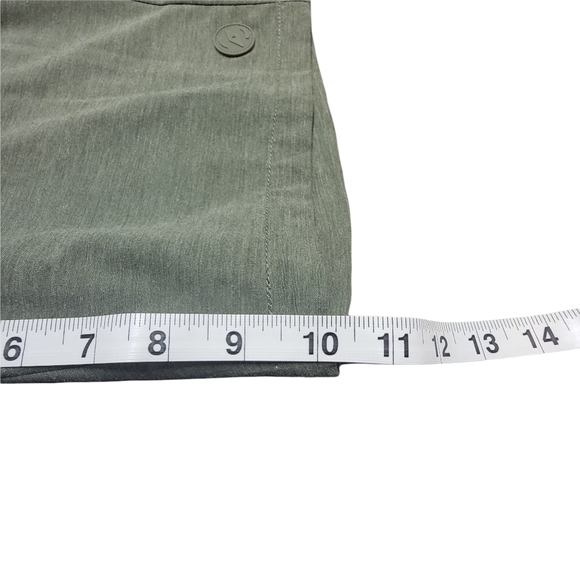 Dravus green shorts.     b1 - Picture 8 of 8